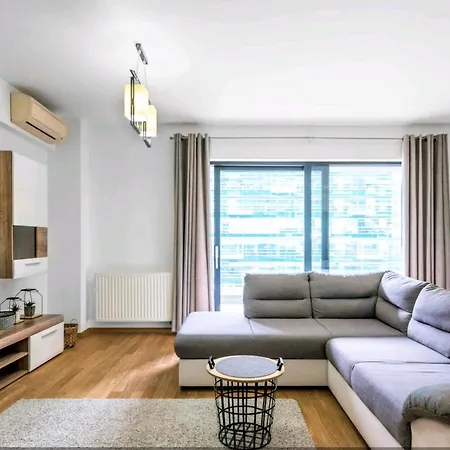 Platinum District 1 & 2 3* Bucureşti